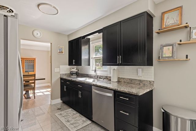 747 Edgewood Road, Richmond Heights, OH 44143