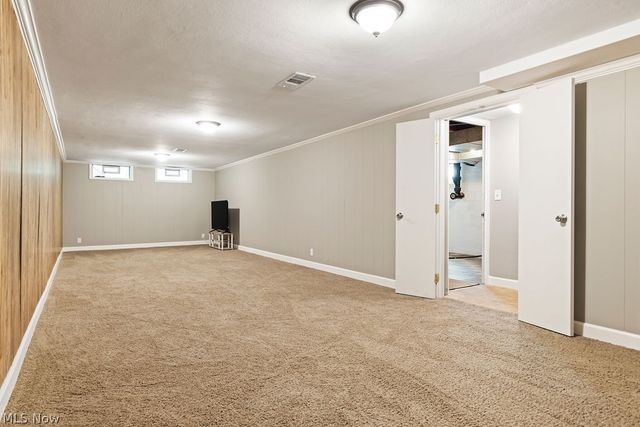747 Edgewood Road, Richmond Heights, OH 44143