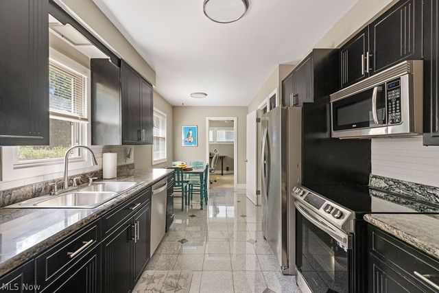 747 Edgewood Road, Richmond Heights, OH 44143