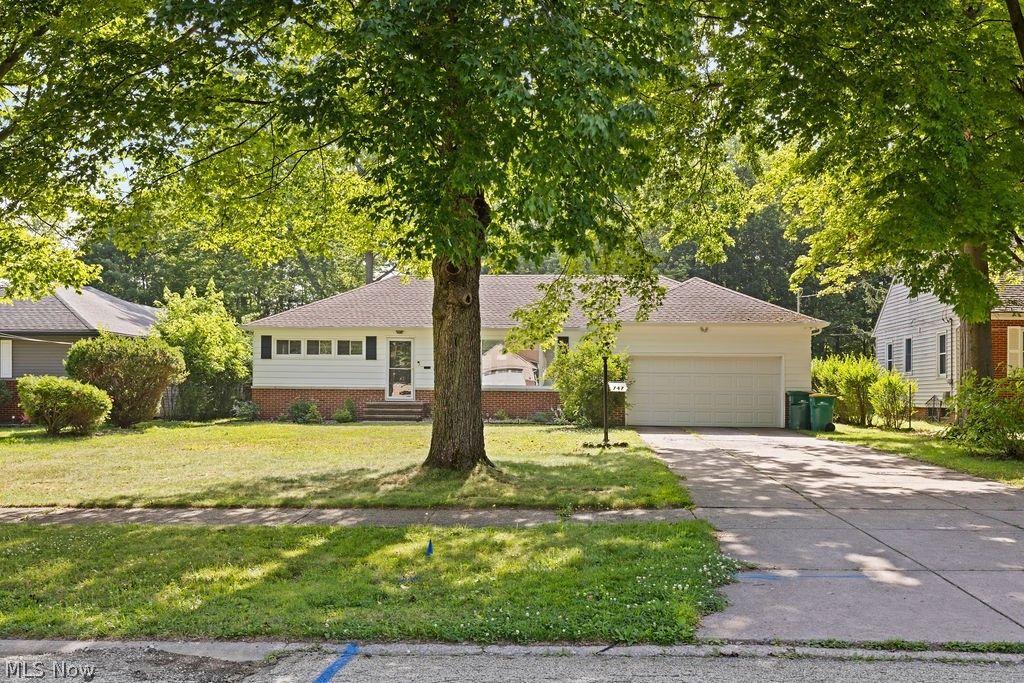 747 Edgewood Road, Richmond Heights, OH 44143