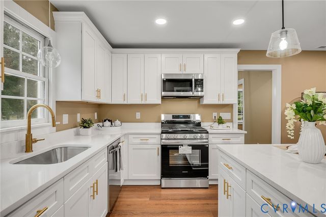 525 N Park Dr, Petersburg, VA 23805