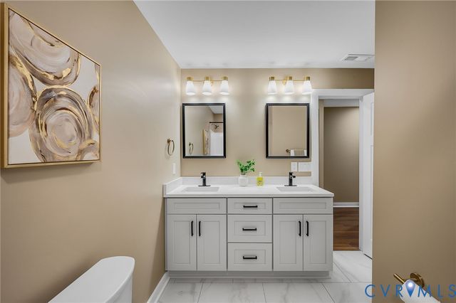 525 N Park Dr, Petersburg, VA 23805