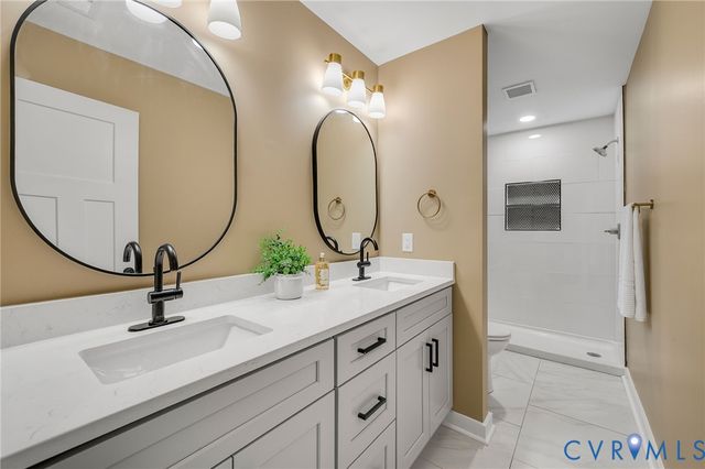 525 N Park Dr, Petersburg, VA 23805