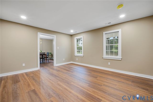 525 N Park Dr, Petersburg, VA 23805