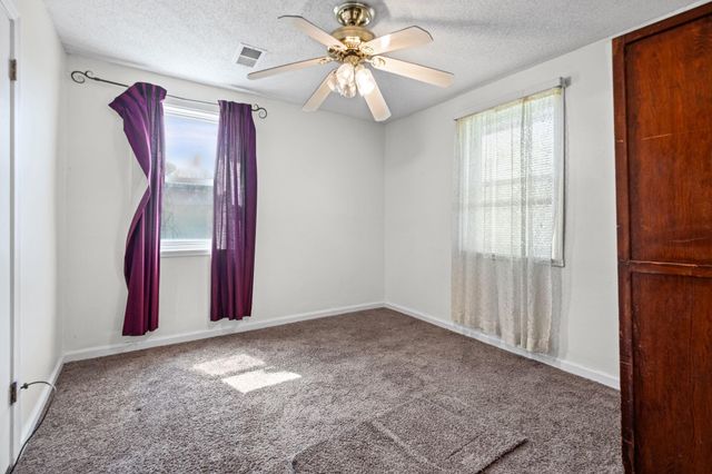 668 WESTVIEW RD, Memphis, TN 38109