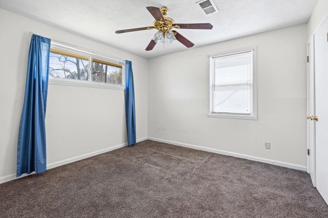668 WESTVIEW RD, Memphis, TN 38109