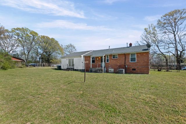 668 WESTVIEW RD, Memphis, TN 38109