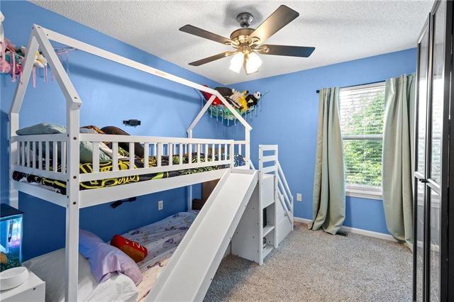 731 River Drive, Kansas City, KS 66111