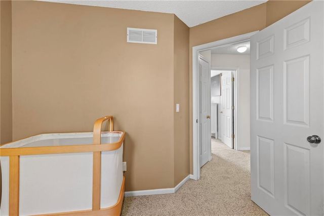 731 River Drive, Kansas City, KS 66111
