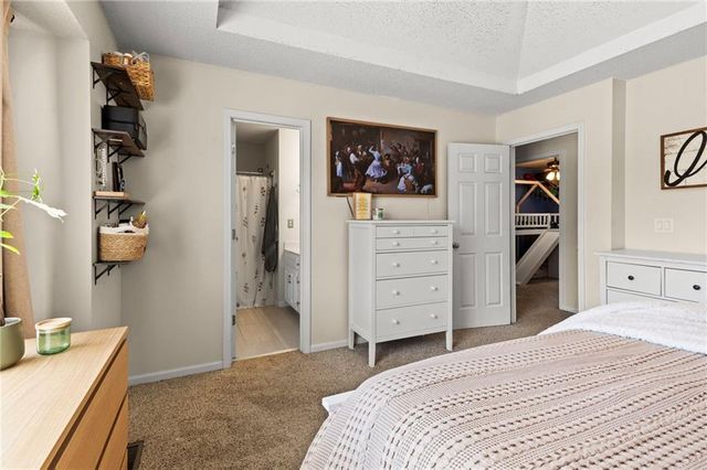 731 River Drive, Kansas City, KS 66111
