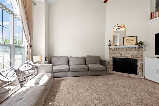 731 River Drive, Kansas City, KS 66111