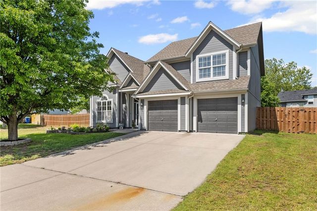 731 River Drive, Kansas City, KS 66111