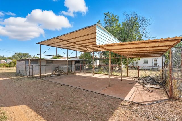 1488 Mccarty Street, Aspermont, TX 79502