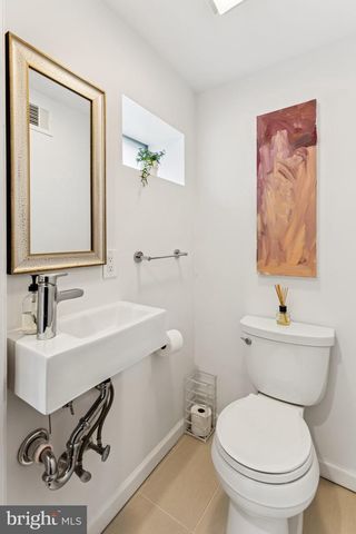 412 DICKINSON ST, Philadelphia, PA 19147