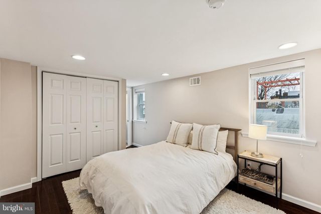 412 DICKINSON ST, Philadelphia, PA 19147