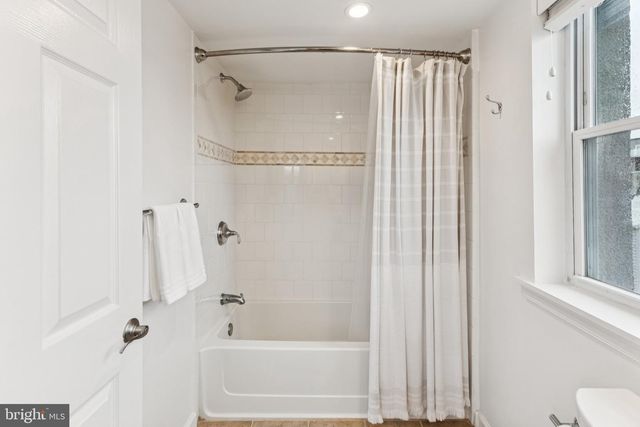 412 DICKINSON ST, Philadelphia, PA 19147