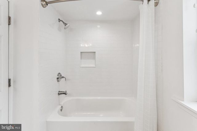 412 DICKINSON ST, Philadelphia, PA 19147