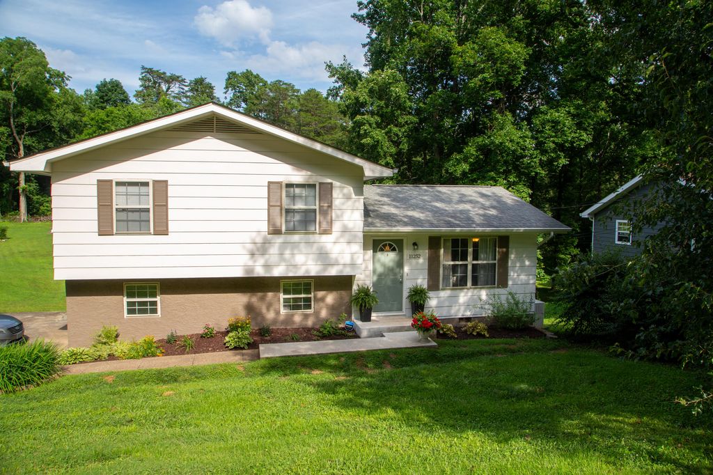 11252 Mcgill Road, Soddy Daisy, TN 37379