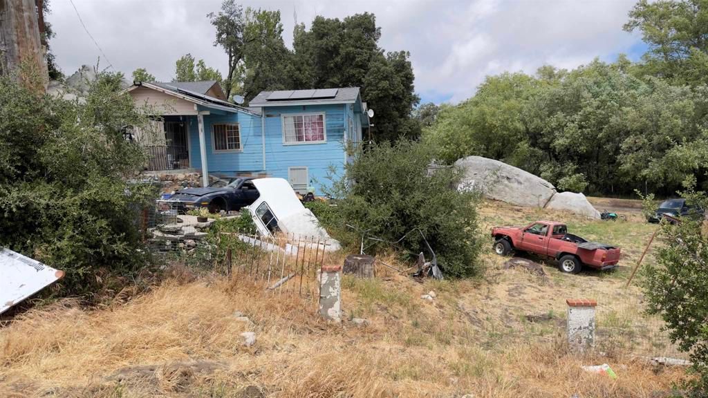 Image 1 of property listing at 37769 Royal Dr., Boulevard, CA 91905