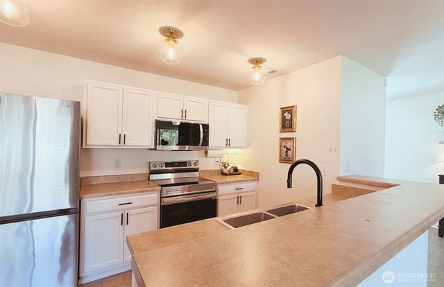 4650 Nooksack Loop, Mount Vernon, WA 98273