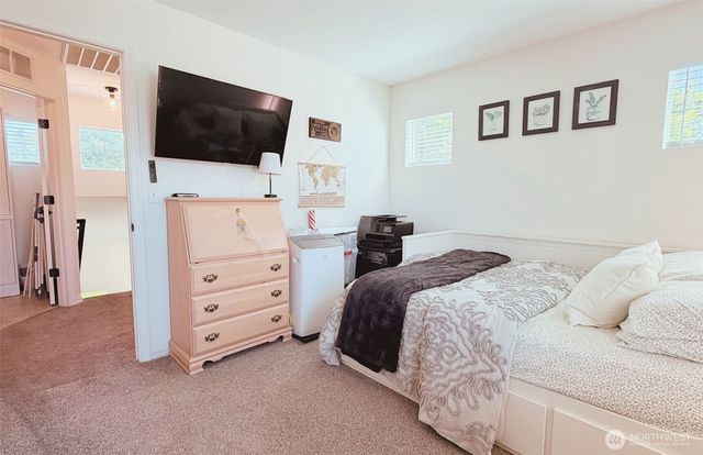 4650 Nooksack Loop, Mount Vernon, WA 98273