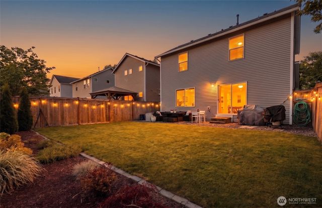 4650 Nooksack Loop, Mount Vernon, WA 98273
