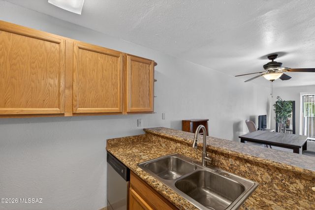 921 N Euclid Ave Unit 114, Tucson, AZ 85719