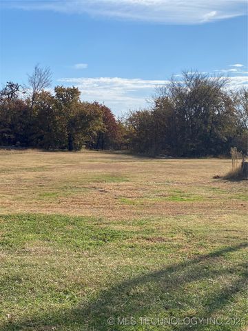 124 Russet Drive, Ardmore, OK 73401