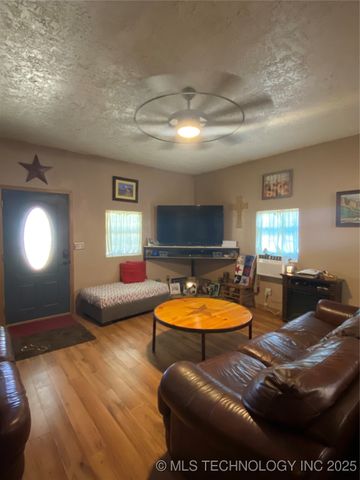 124 Russet Drive, Ardmore, OK 73401