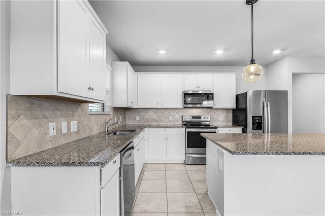 16033 Beachberry DR, North Fort Myers, FL 33917