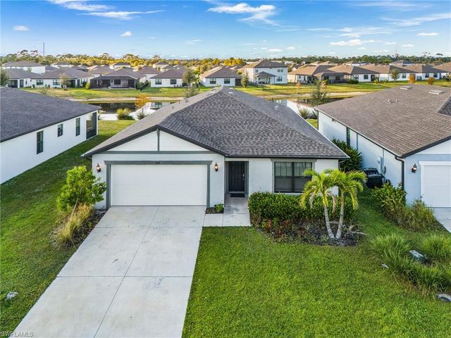 16033 Beachberry DR, North Fort Myers, FL 33917
