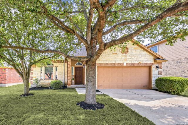 196 Bison Ln, Cibolo, TX 78108