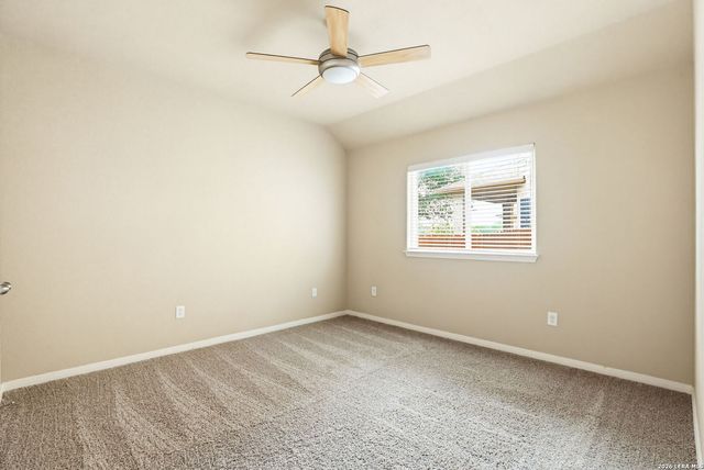 196 Bison Ln, Cibolo, TX 78108