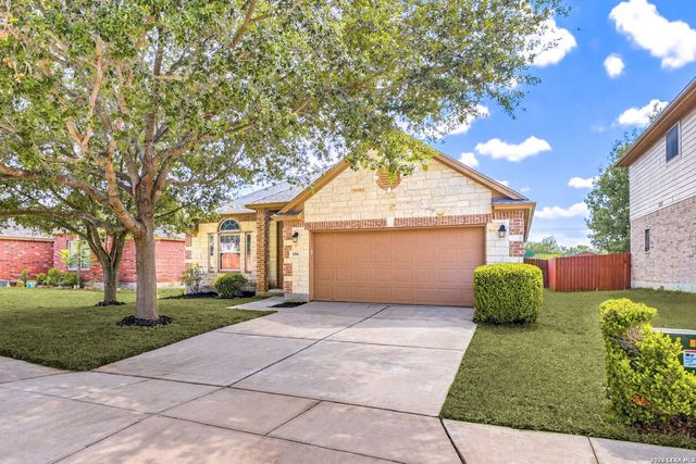 196 Bison Ln, Cibolo, TX 78108