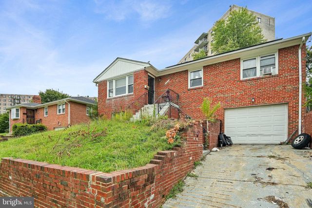 4227 23RD PKWY, Temple Hills, MD 20748