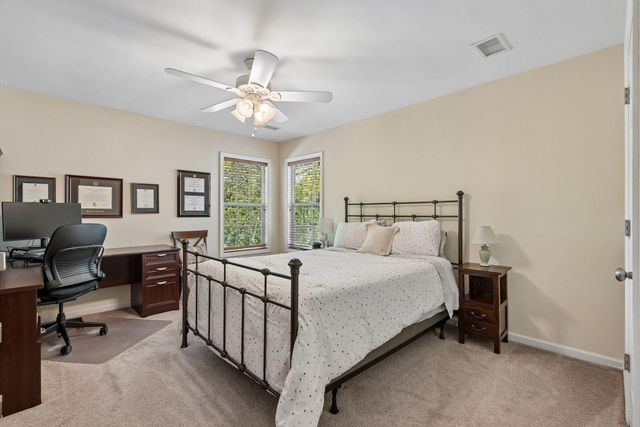 733 Ginglis Way, Mount Pleasant, SC 29464