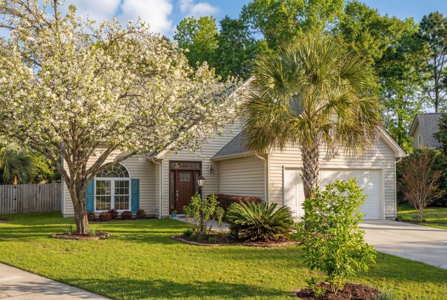 733 Ginglis Way, Mount Pleasant, SC 29464