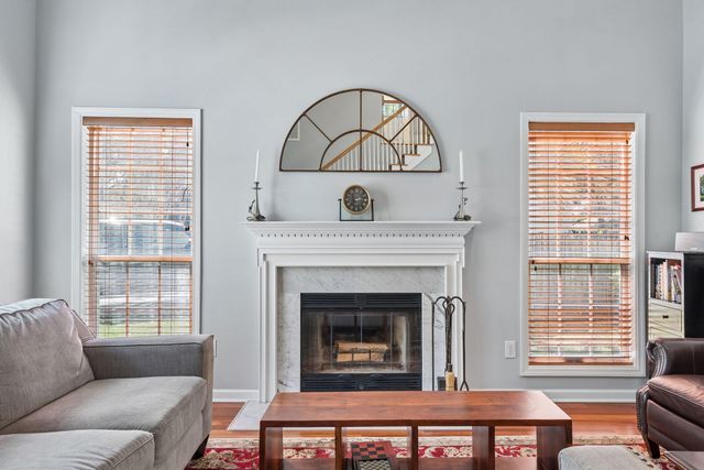 733 Ginglis Way, Mount Pleasant, SC 29464