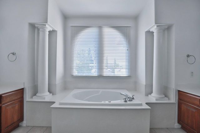 3373 Marina Cove Cir, Elk Grove, CA 95758