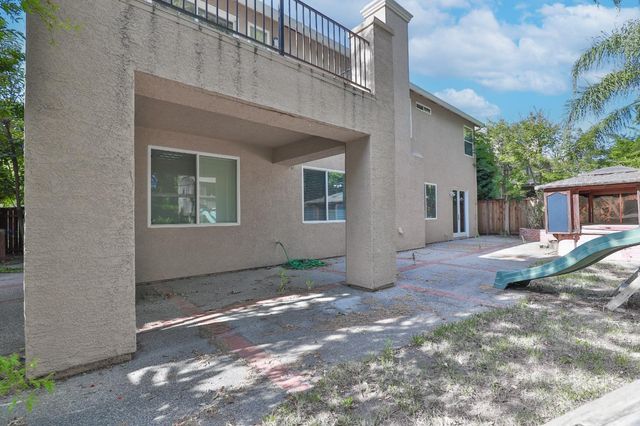 3373 Marina Cove Cir, Elk Grove, CA 95758