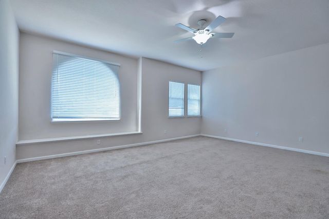 3373 Marina Cove Cir, Elk Grove, CA 95758