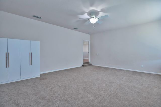 3373 Marina Cove Cir, Elk Grove, CA 95758