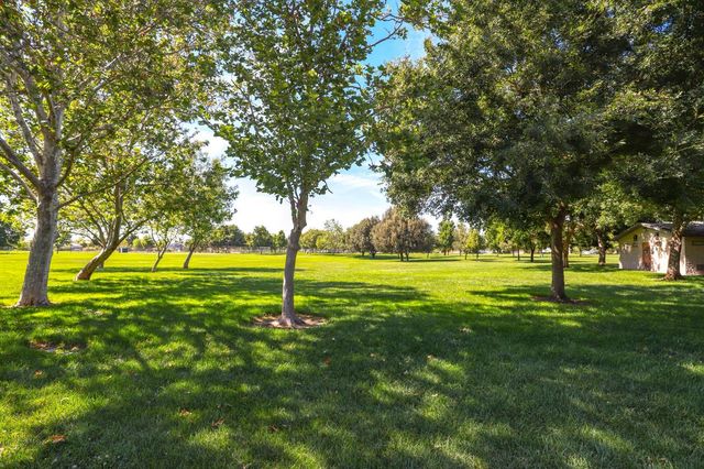 3373 Marina Cove Cir, Elk Grove, CA 95758