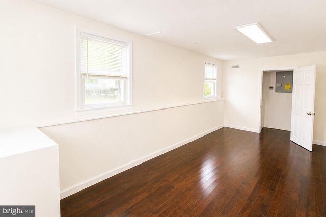 312 N HAMMONDS FERRY RD, Linthicum Heights, MD 21090