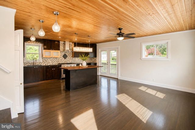 312 N HAMMONDS FERRY RD, Linthicum Heights, MD 21090