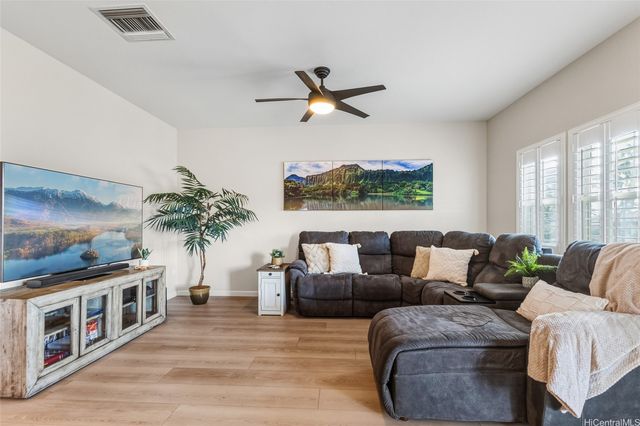 92-1172 Olani Street 51-3, Kapolei, HI 96707