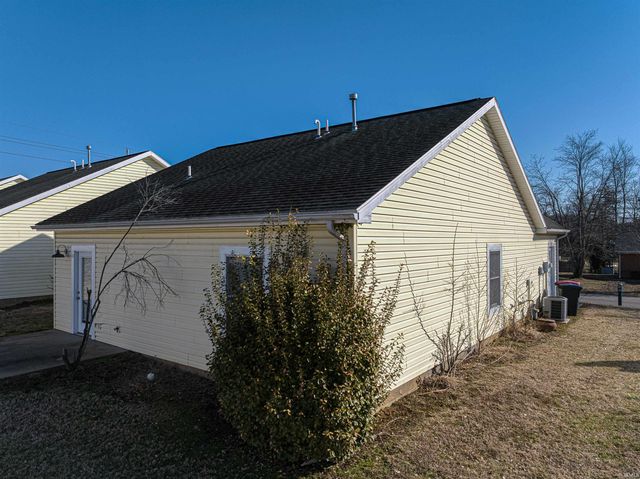 1505 Autumn Drive, Boonville, IN 47601