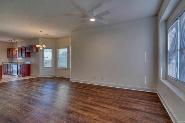 1505 Autumn Drive, Boonville, IN 47601