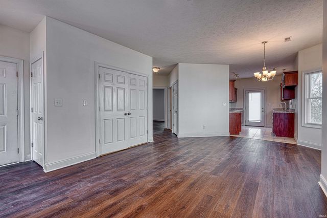 1505 Autumn Drive, Boonville, IN 47601