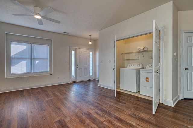 1505 Autumn Drive, Boonville, IN 47601